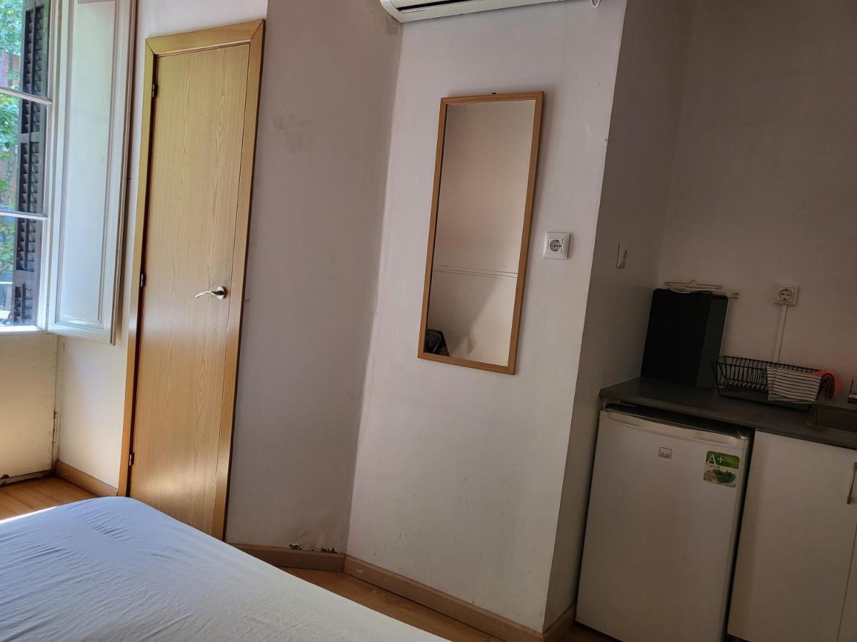 Barcelona Rooms 294 Luaran gambar